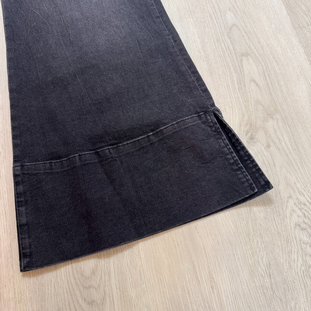 Kut From The Kloth High Rise Goldie Super Flare Jeans Size‎ 6 Black - Picture 9 of 9